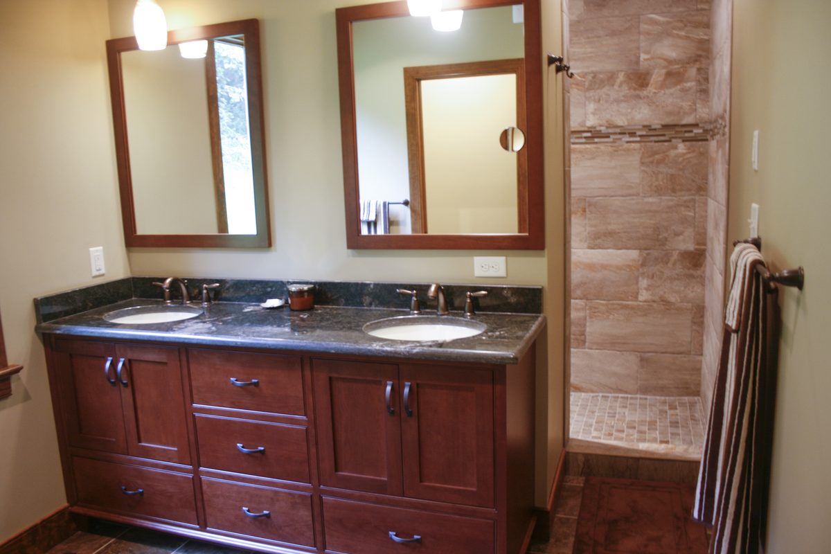 Bathrooms project by Duff Builders