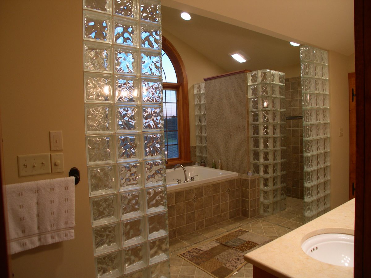 Bathrooms project by Duff Builders
