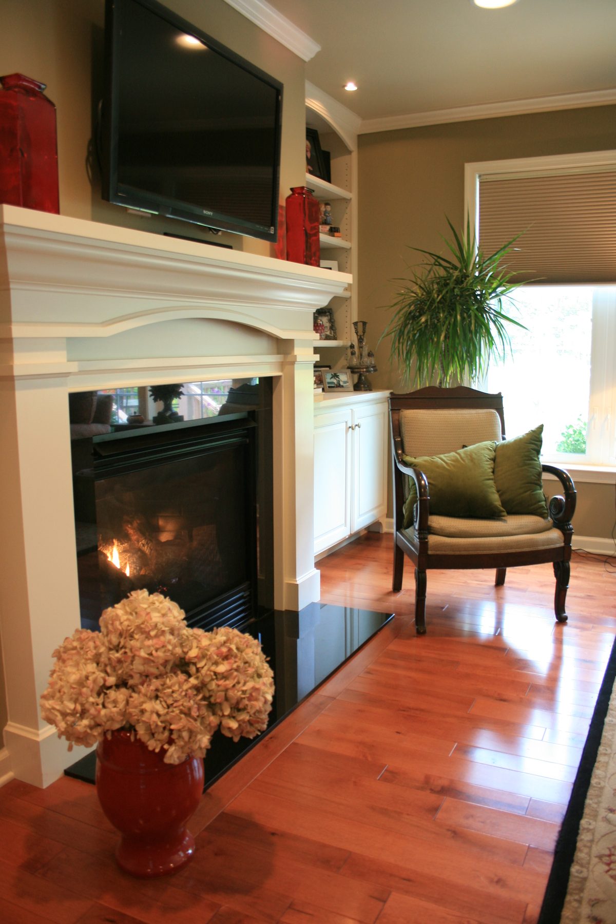 Fireplaces project by Duff Builders