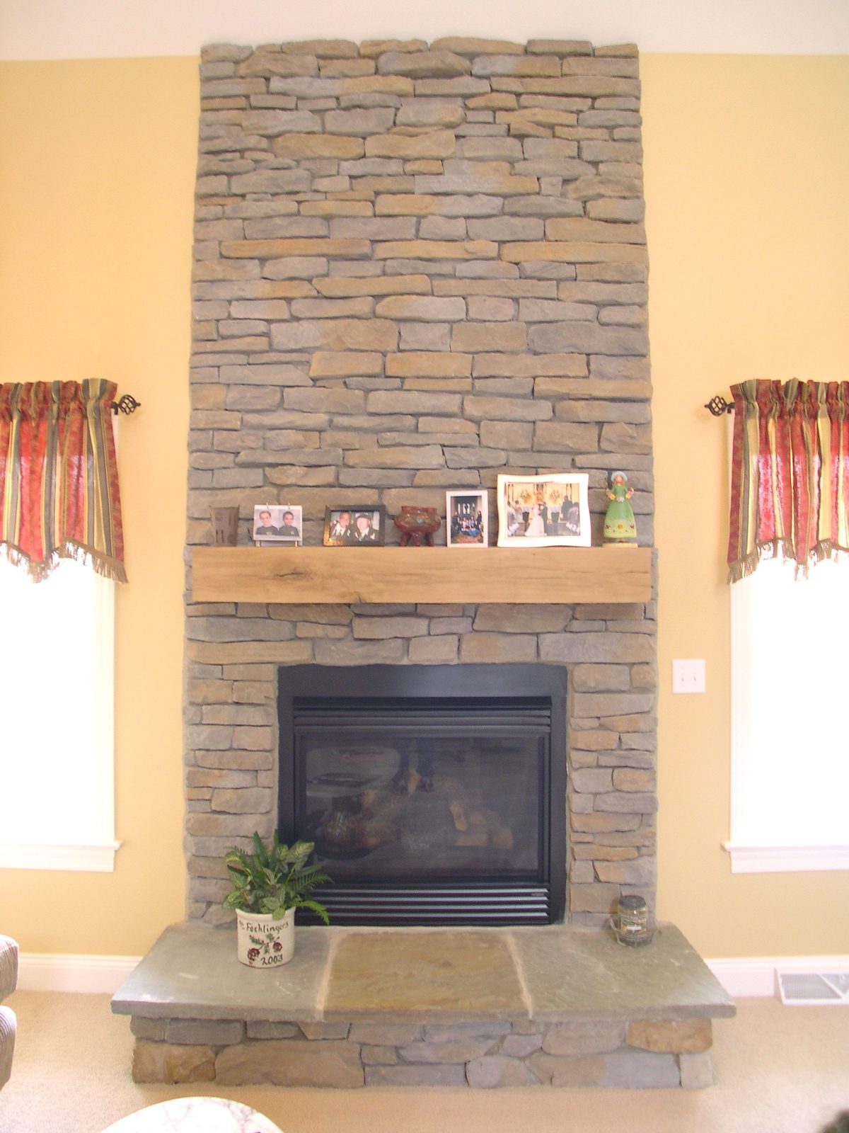 Fireplaces project by Duff Builders