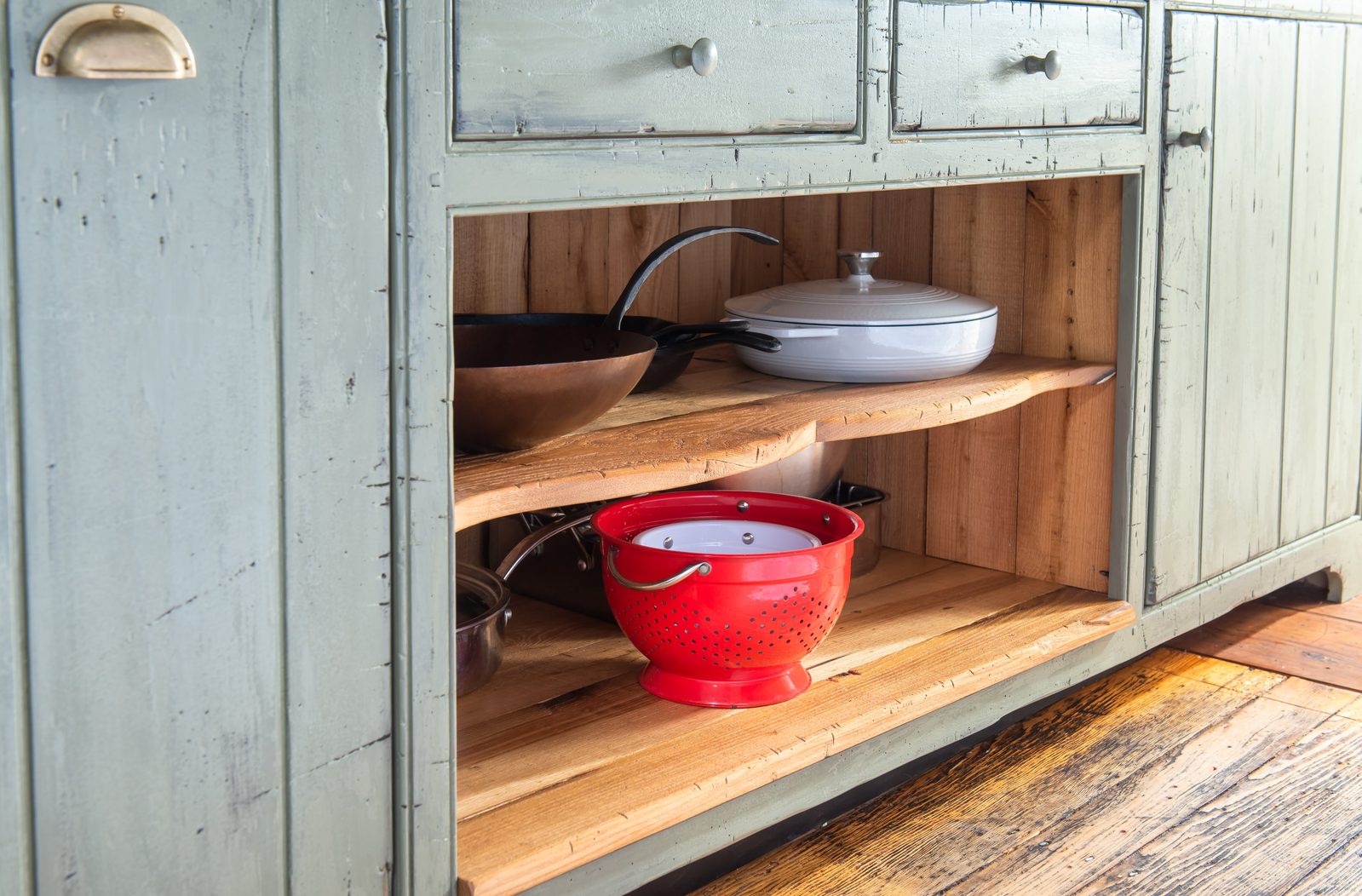 Additional kitchen detail